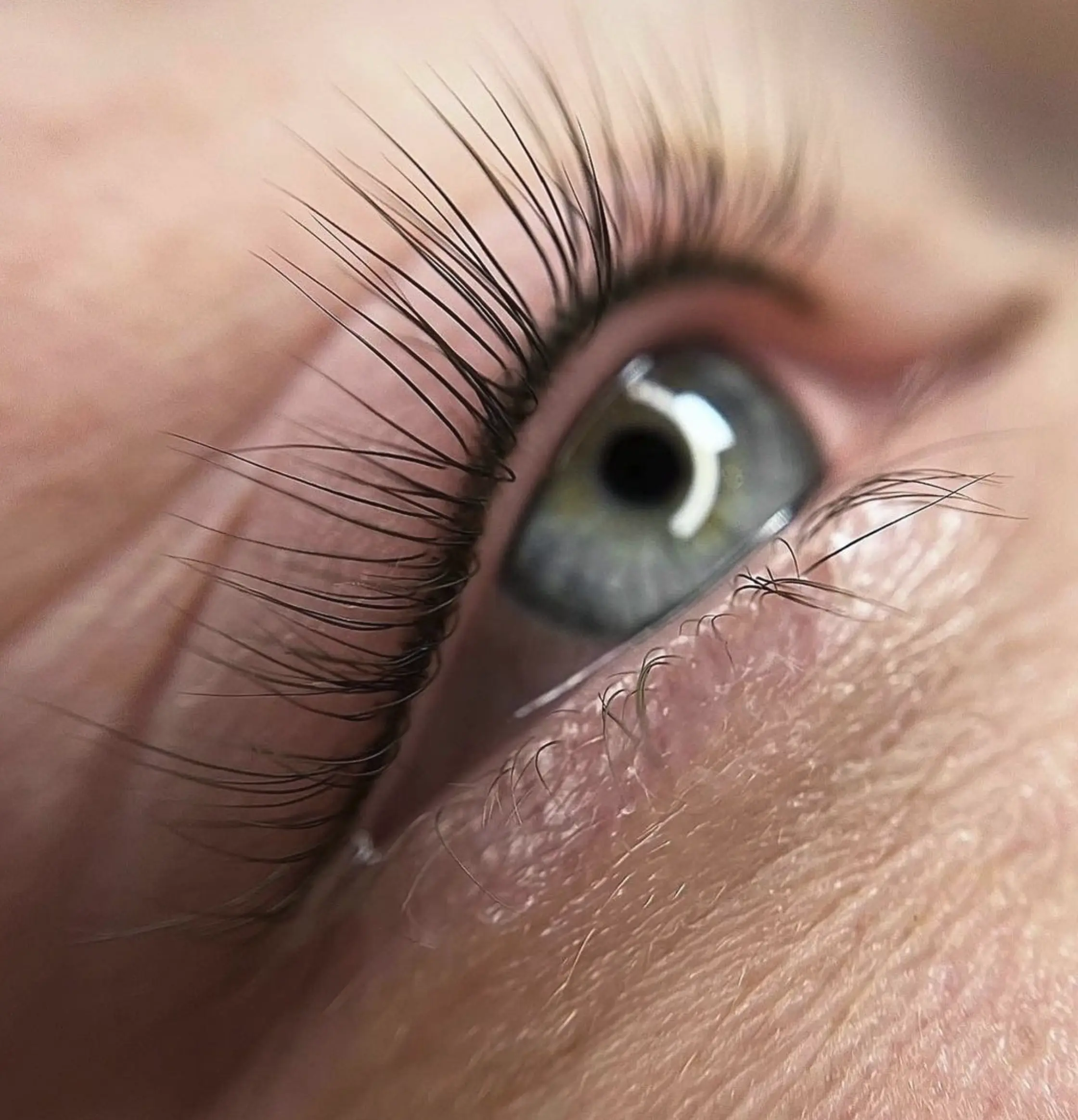 eyeliner tattoo