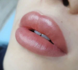 lip blush tattoo